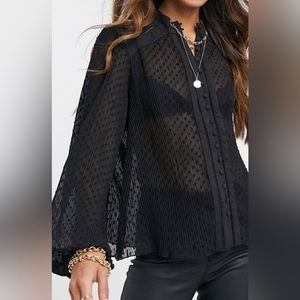 Sheer blouse with volume sleeves